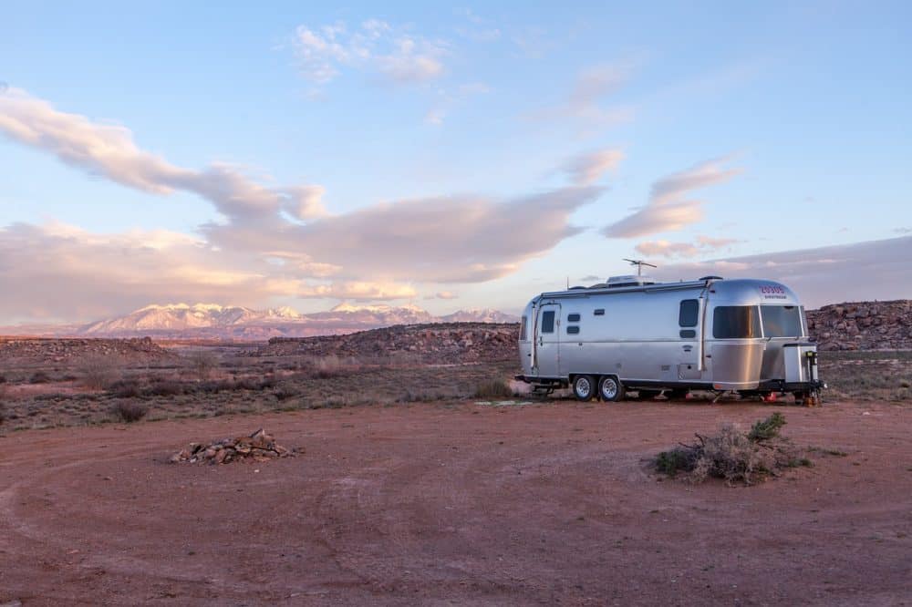 Overview on travel trailer insurance cost: important details to consider